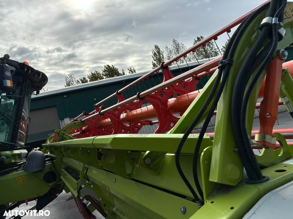 Claas Lexion 8700 Combina Agricola - 33