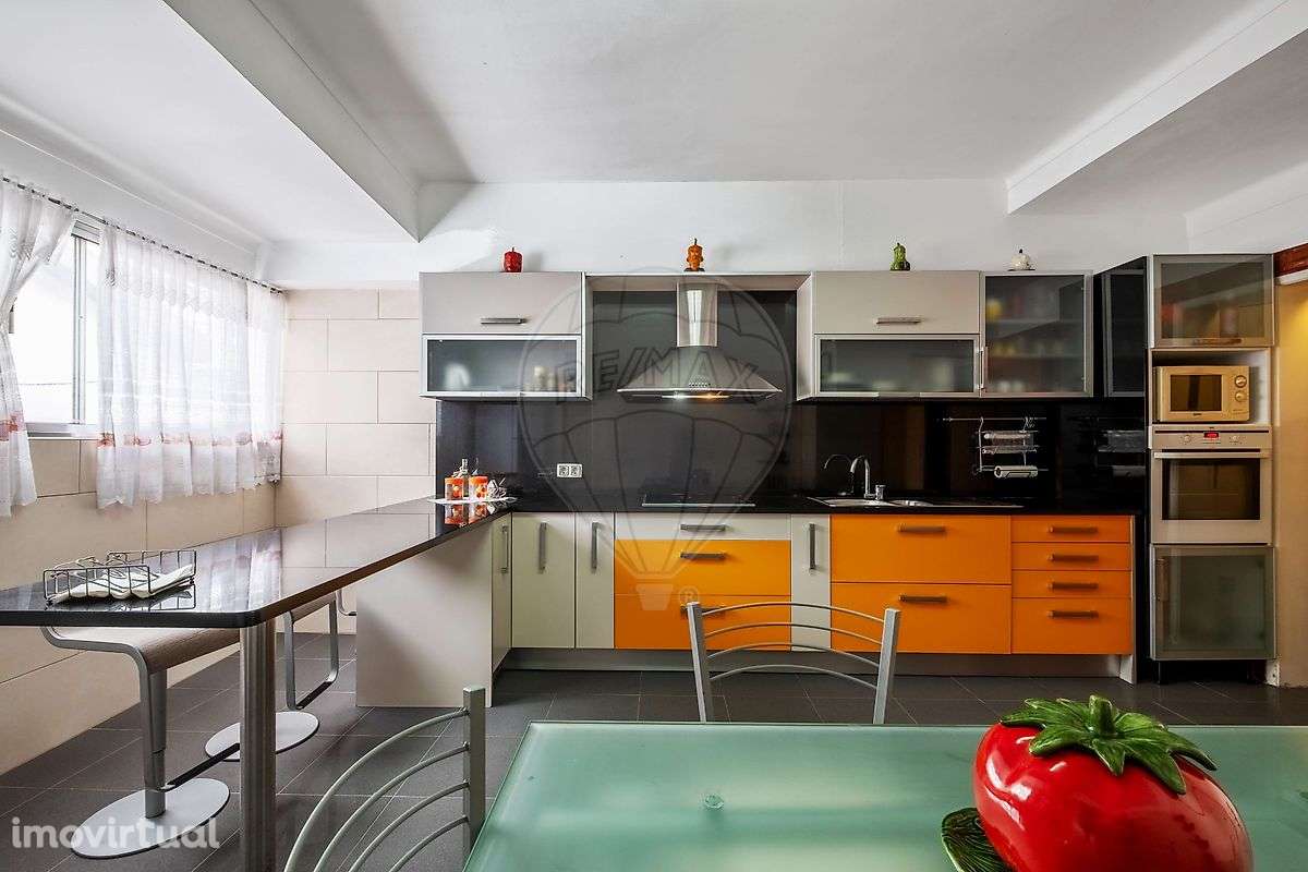 Moradia T4 para venda - Grande imagem: 3/17