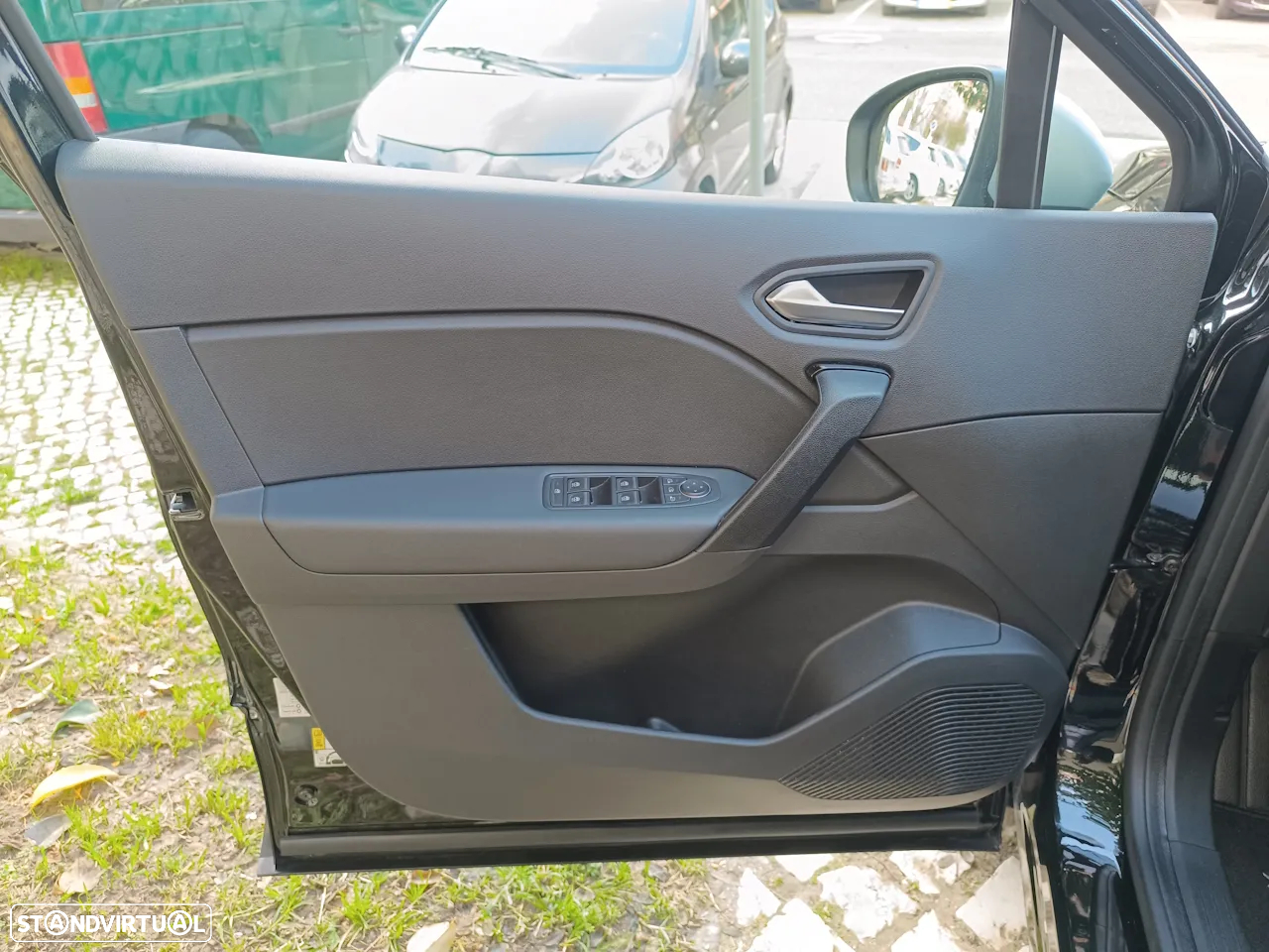 Renault Captur 1.0 TCe Exclusive Bi-Fuel - 11