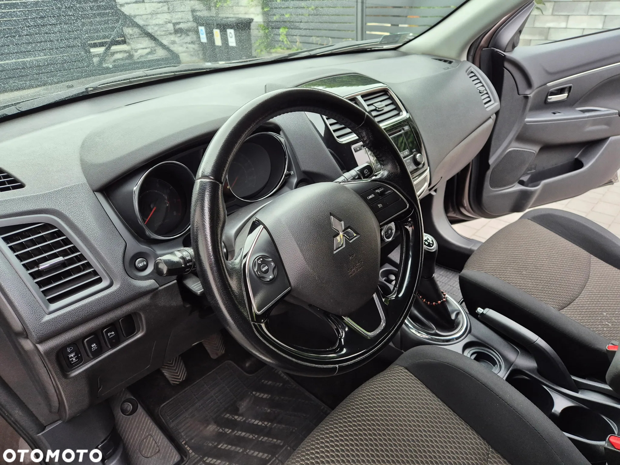 Mitsubishi ASX 1.6 Active - 6