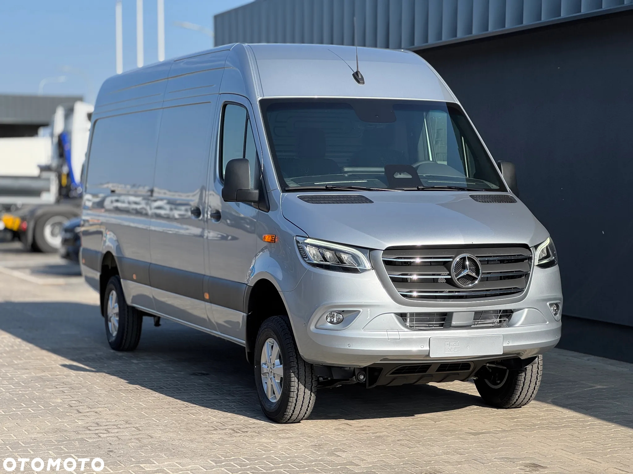Mercedes-Benz Sprinter - 5