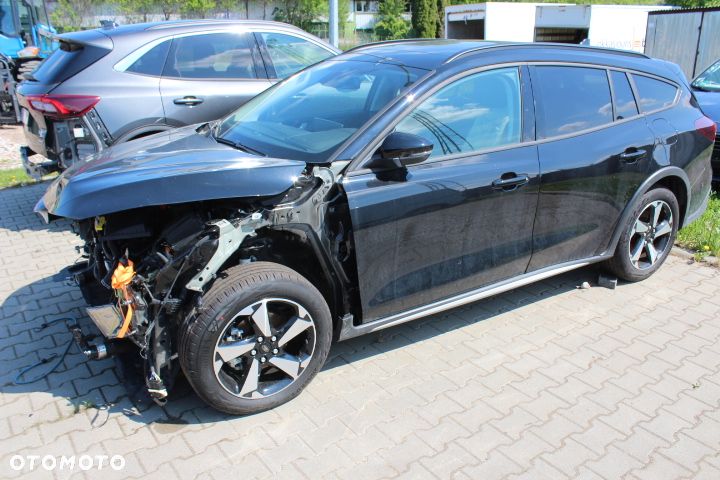 Ford Focus 1.0 EcoBoost mHEV Active X - 3