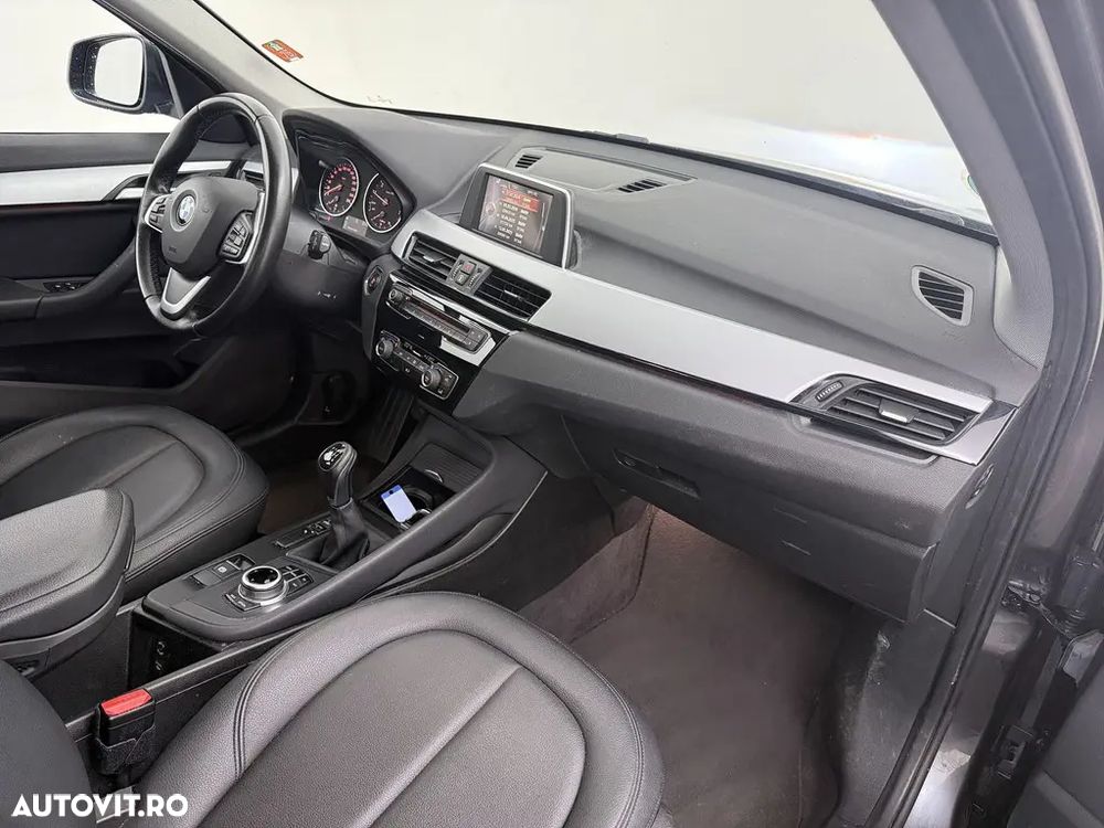 BMW X1 sDrive18i - 7