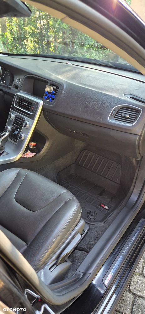 Volvo S60 - 15