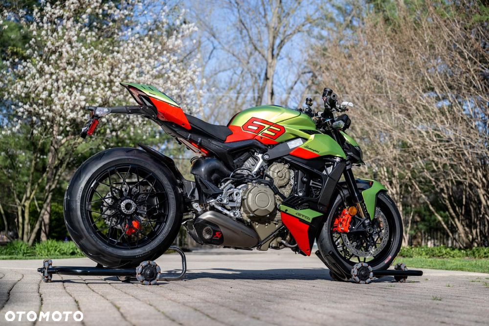 Ducati Streetfighter V4 - 11