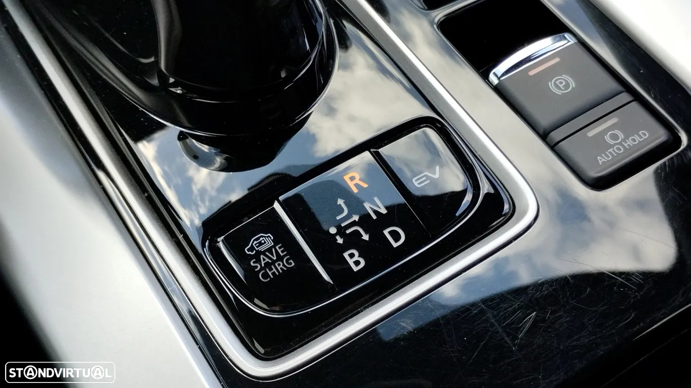 Mitsubishi Eclipse Cross - 22