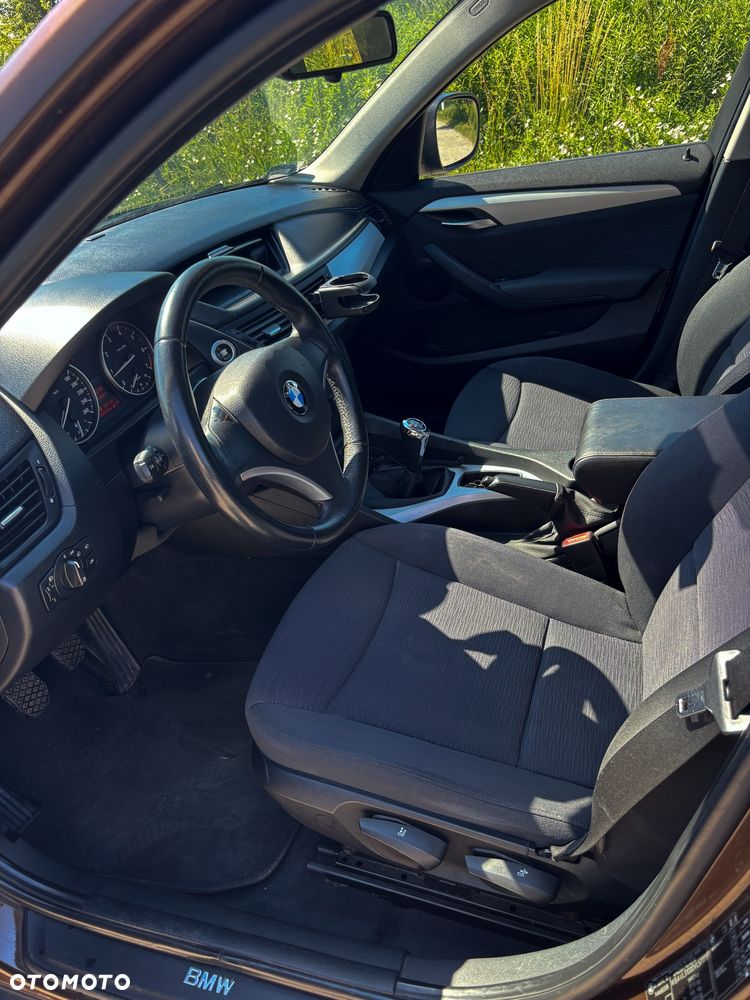 BMW X1 sDrive18i - 9
