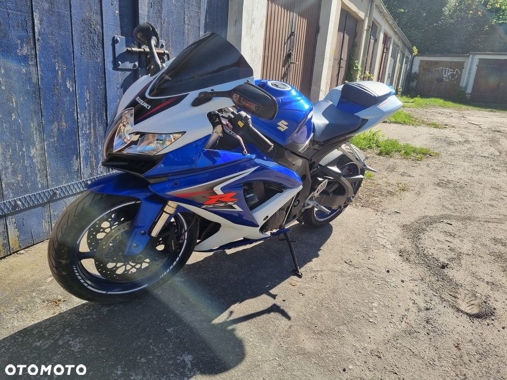 Suzuki GSX-R - 7