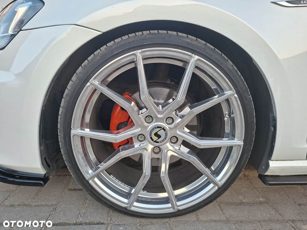 Volkswagen Golf 1.6 TDI 4Motion BlueMotion Technology Lounge - 7