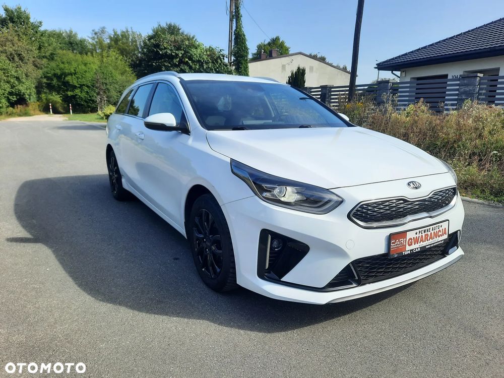 Kia Ceed 1.6 GDI PHEV L Business Line DCT - 4