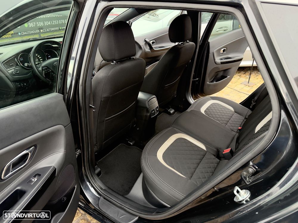 Kia Ceed SW 1.6 CRDi GT Line - 43