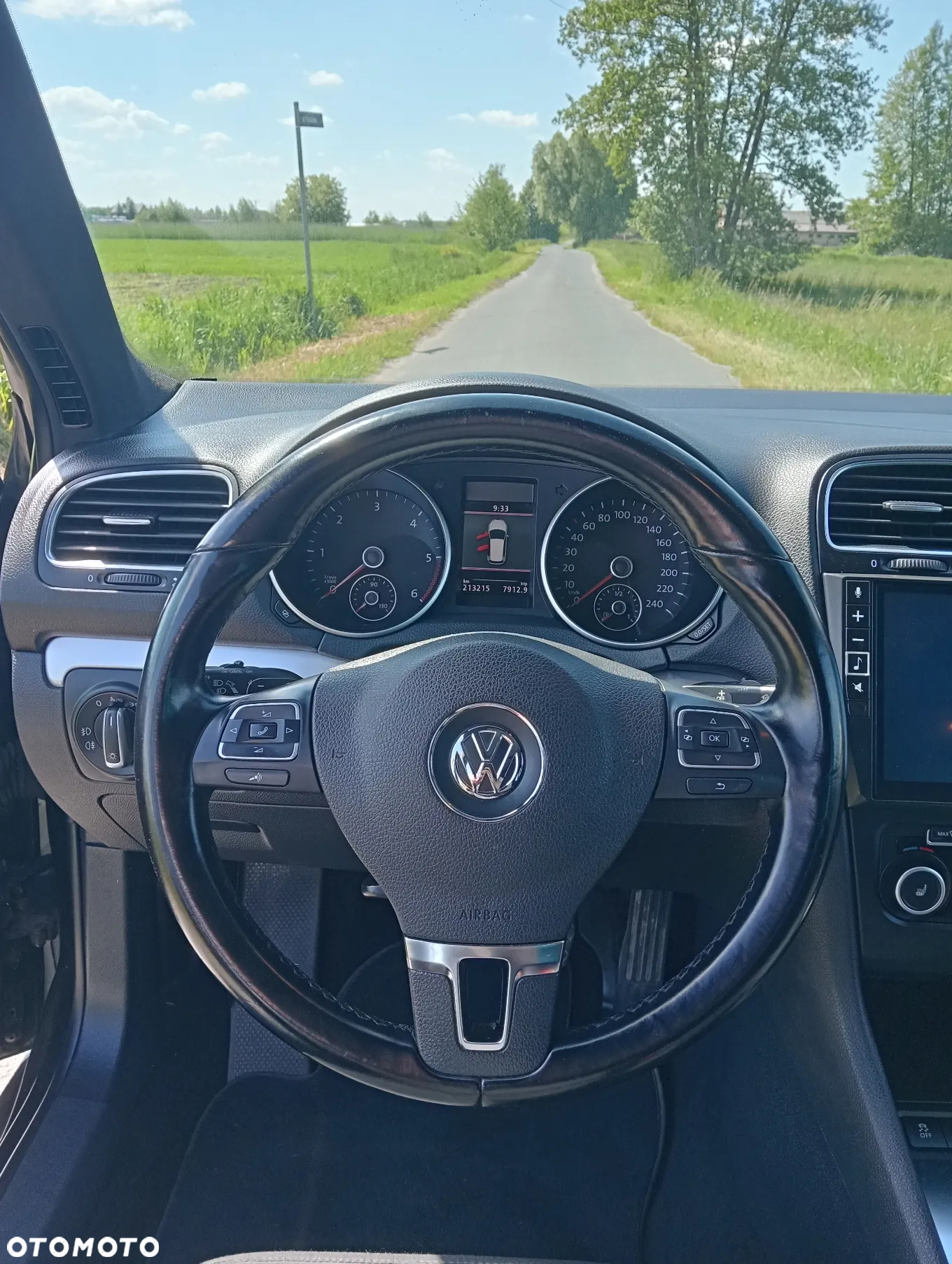 Volkswagen Golf VI 2.0 TDI Highline DSG - 34