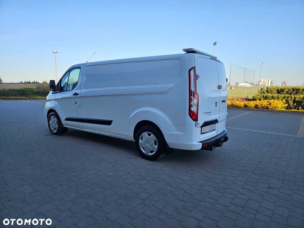 Ford Transit Custom - 32