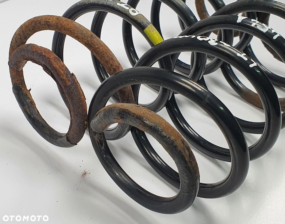 SPRĘŻYNY TYŁ TYLNE SMART FORFOUR 454 PARA - 3