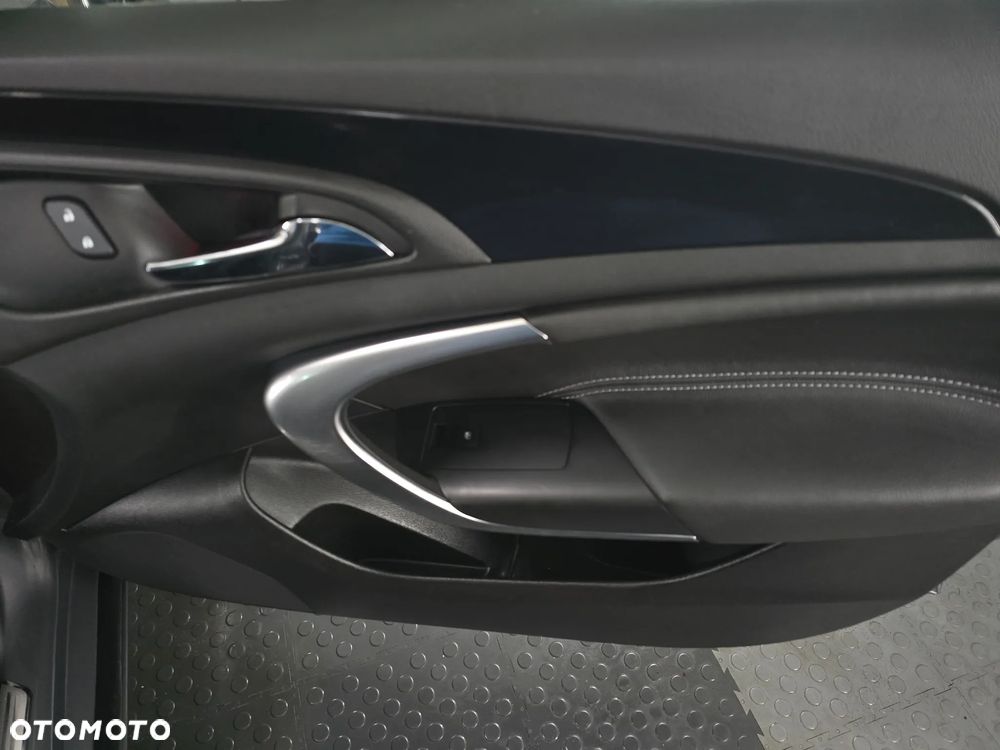 Opel Insignia 2.0 CDTI automatik Business Innovation - 12