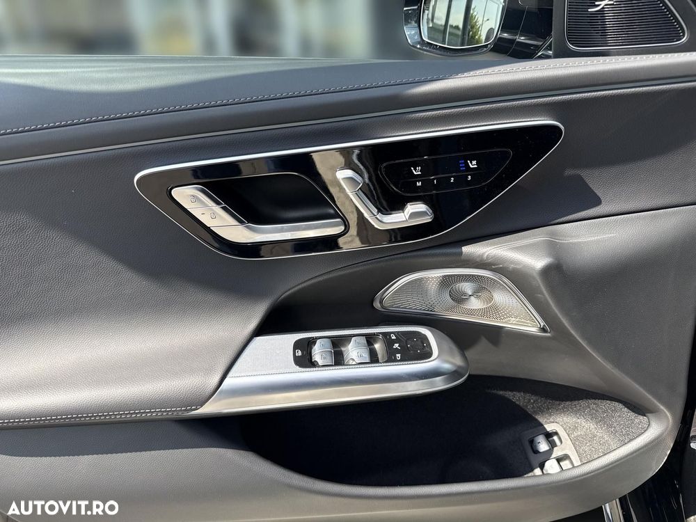 Mercedes-Benz E - 20