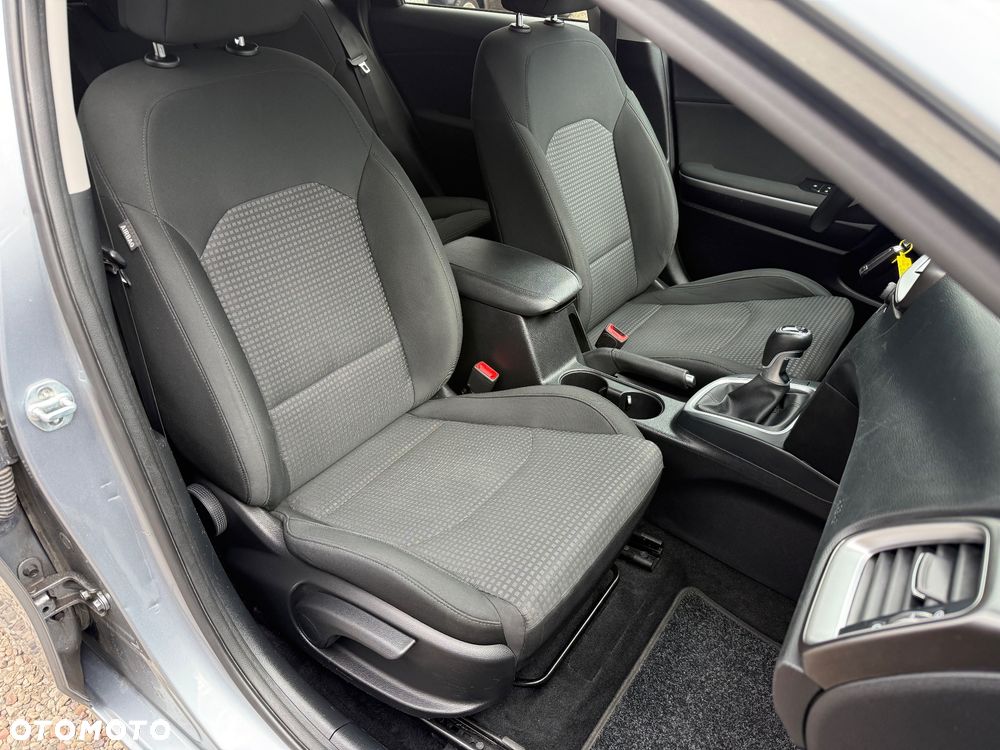 Kia Ceed 1.4 T-GDI L Business Line Plus - 22