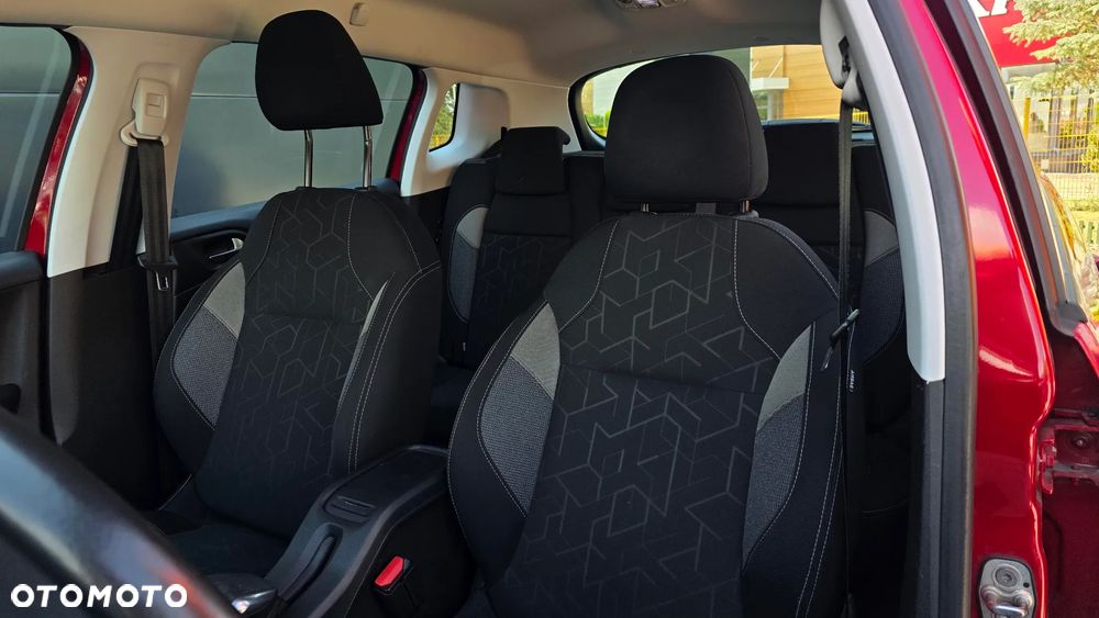 Peugeot 2008 1.2 Pure Tech Active - 6