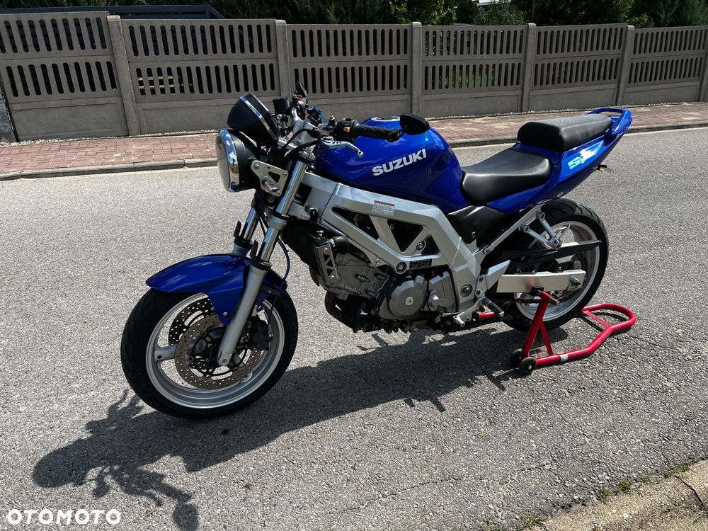 Suzuki SV - 6