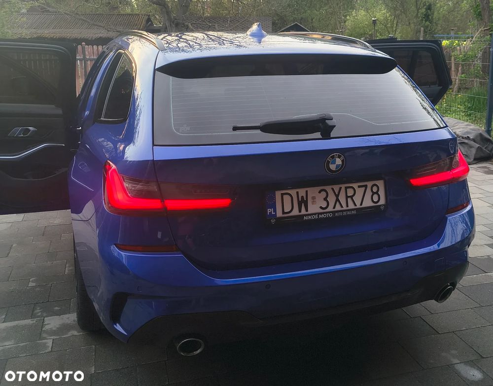 BMW Seria 3 320d xDrive M Sport Shadow - 11
