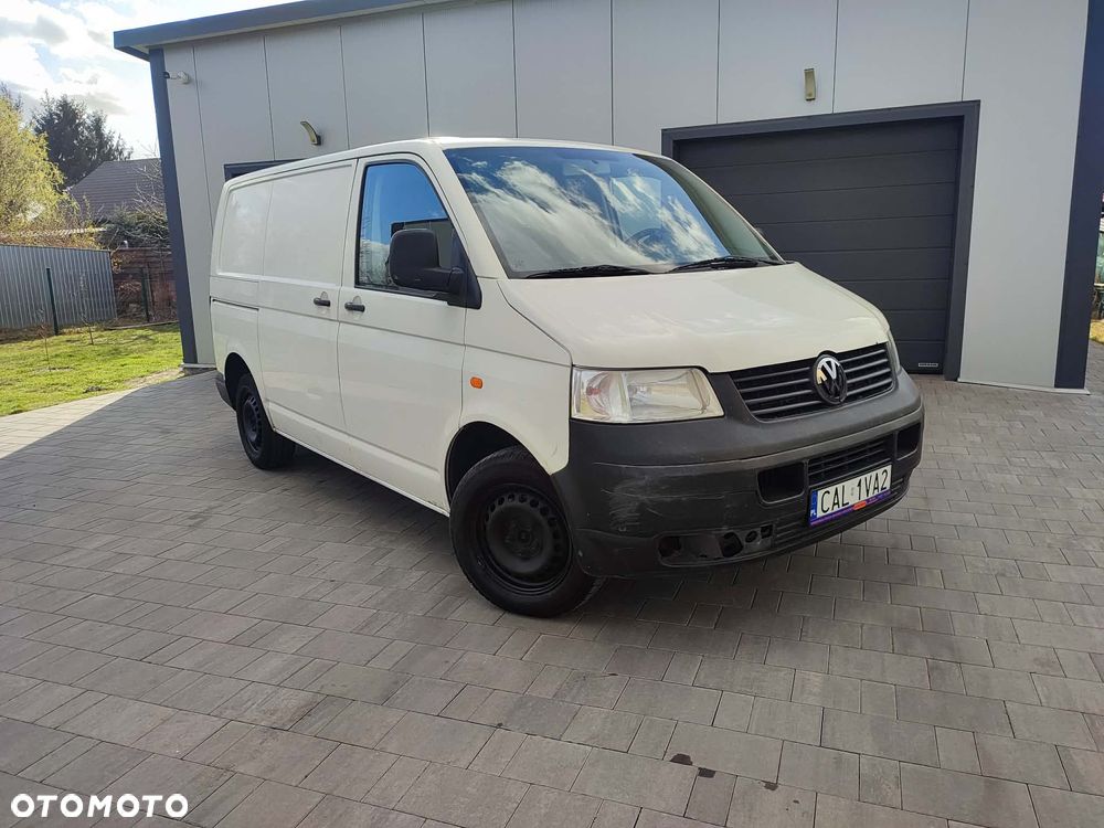 Volkswagen Transporter - 1