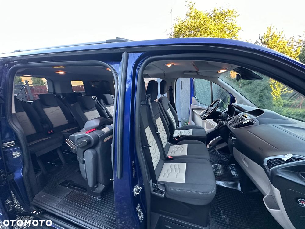 Ford Tourneo Custom 2.0 EcoBlue L1 Trend - 34