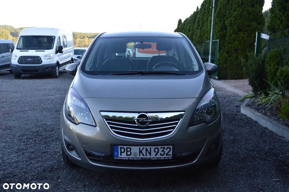 Opel Meriva - 11