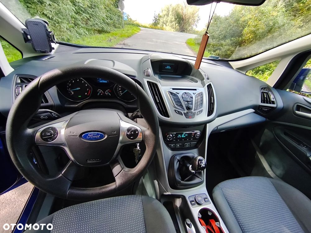 Ford C-MAX - 17