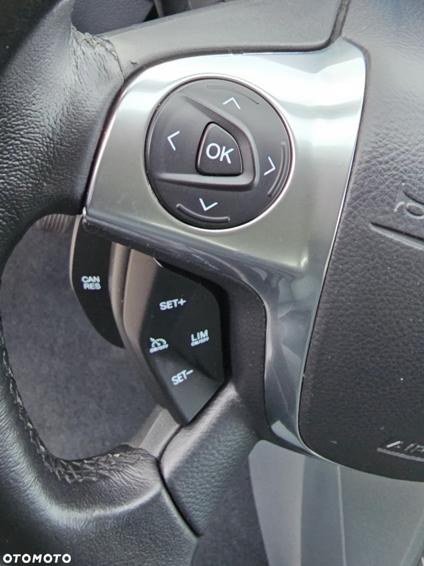 Ford C-MAX 1.0 EcoBoost Start-Stopp-System Titanium - 22