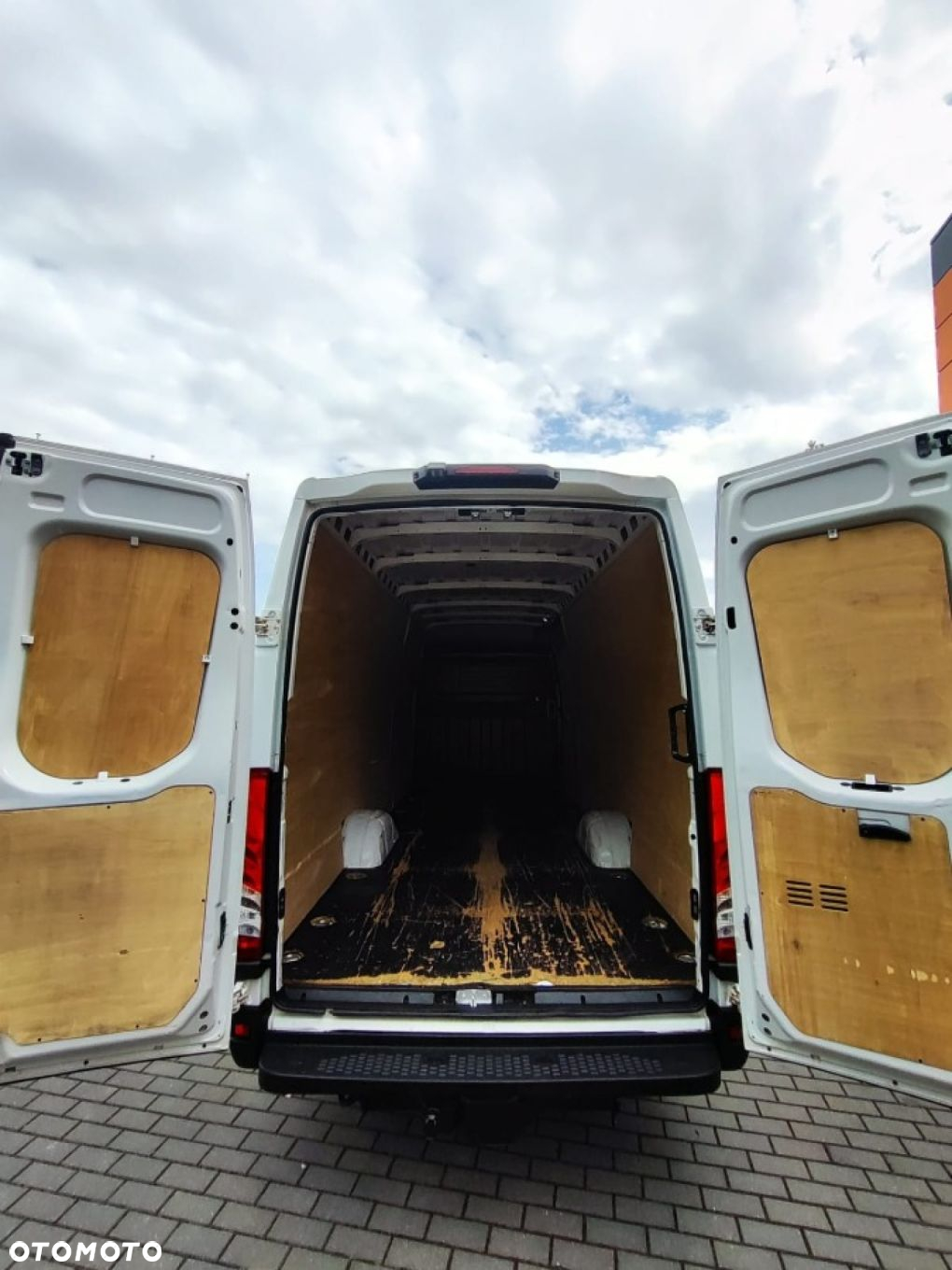 Iveco Daily - 17