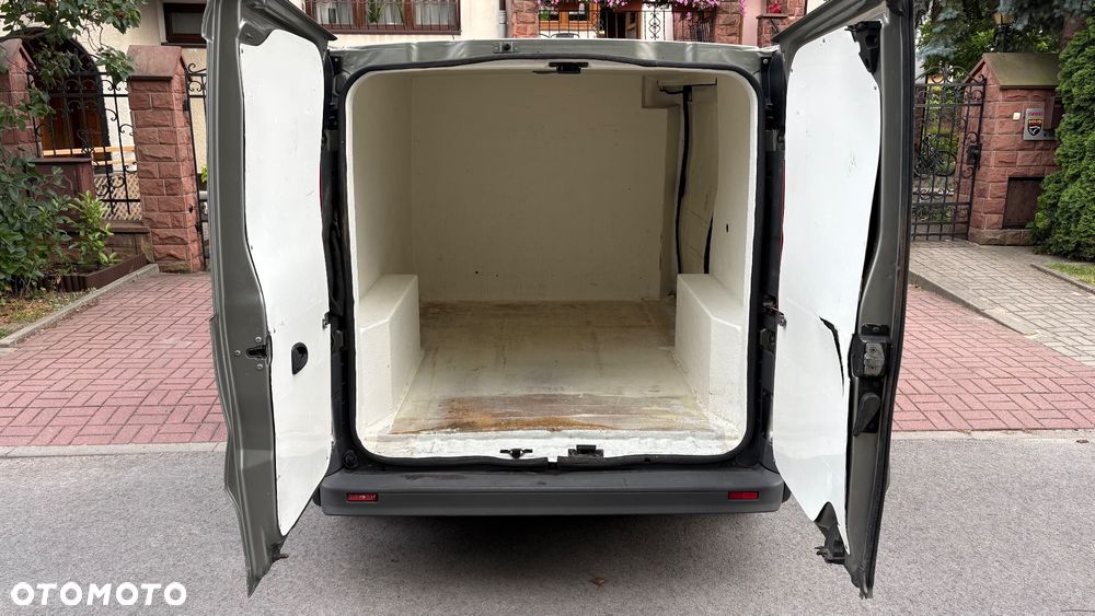 Renault TRAFIC - 13