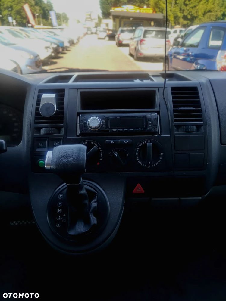 Volkswagen Transporter - 19