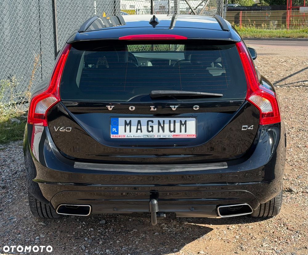 Volvo V60 D4 Drive-E Momentum - 36