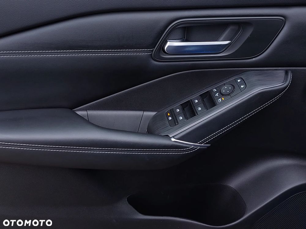 Nissan Qashqai 1.3 DIG-T MHEV N-Connecta Xtronic - 12