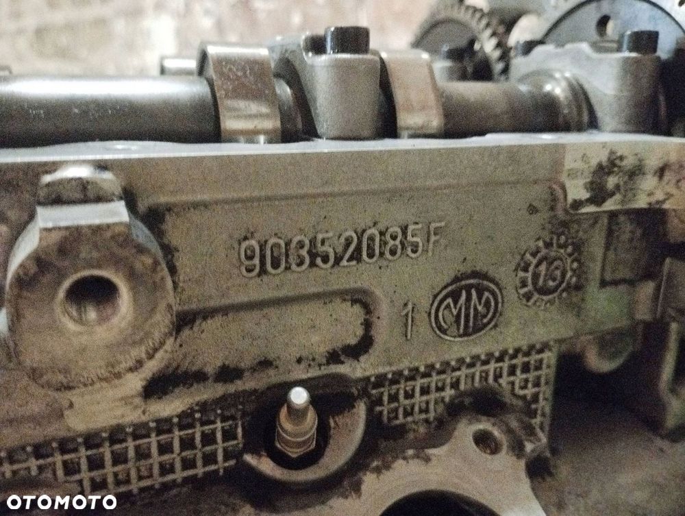 LEWA GŁOWICA SILNIKA 90352085F JEEP GRAND CHEROKEE WK2 3.0 CRD V6 - 10