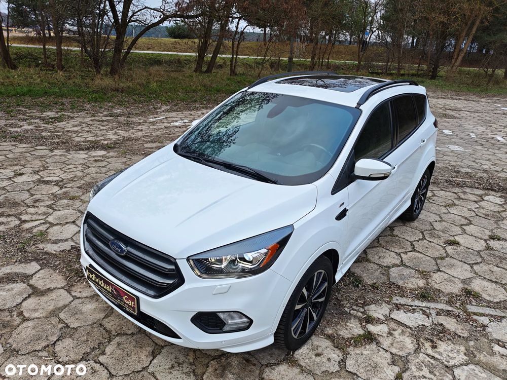 Ford Kuga 1.5 EcoBoost 2x4 ST-Line - 5