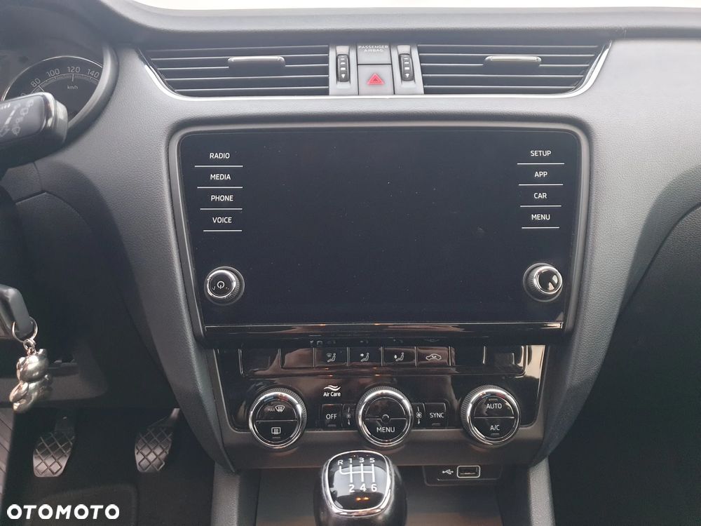 Skoda Octavia 1.4 TSI Ambition - 11