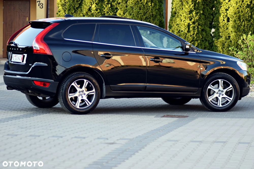 Volvo XC 60 3.2 AWD RDesign - 19