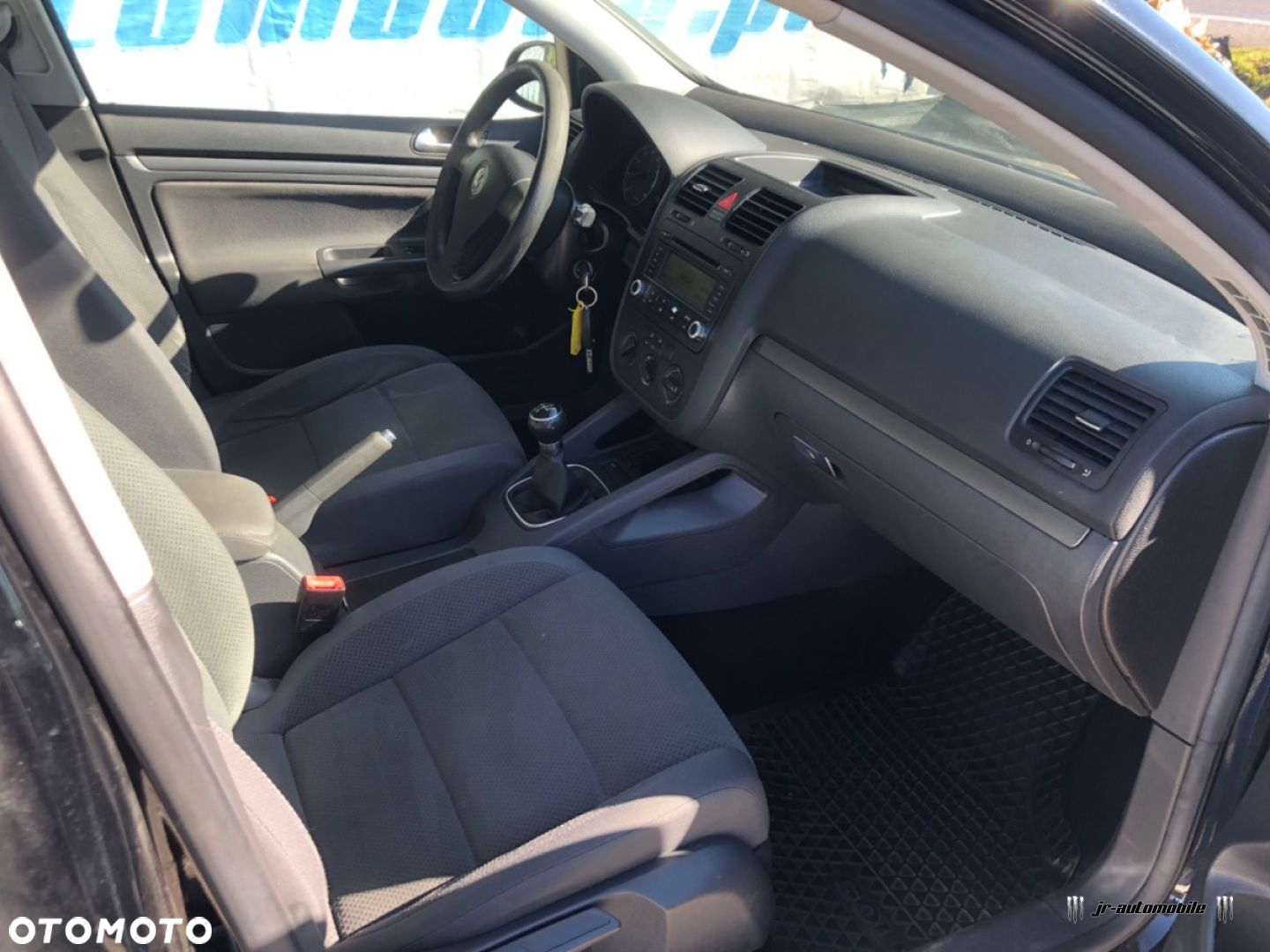 Volkswagen Golf 1.6 Comfortline - 6