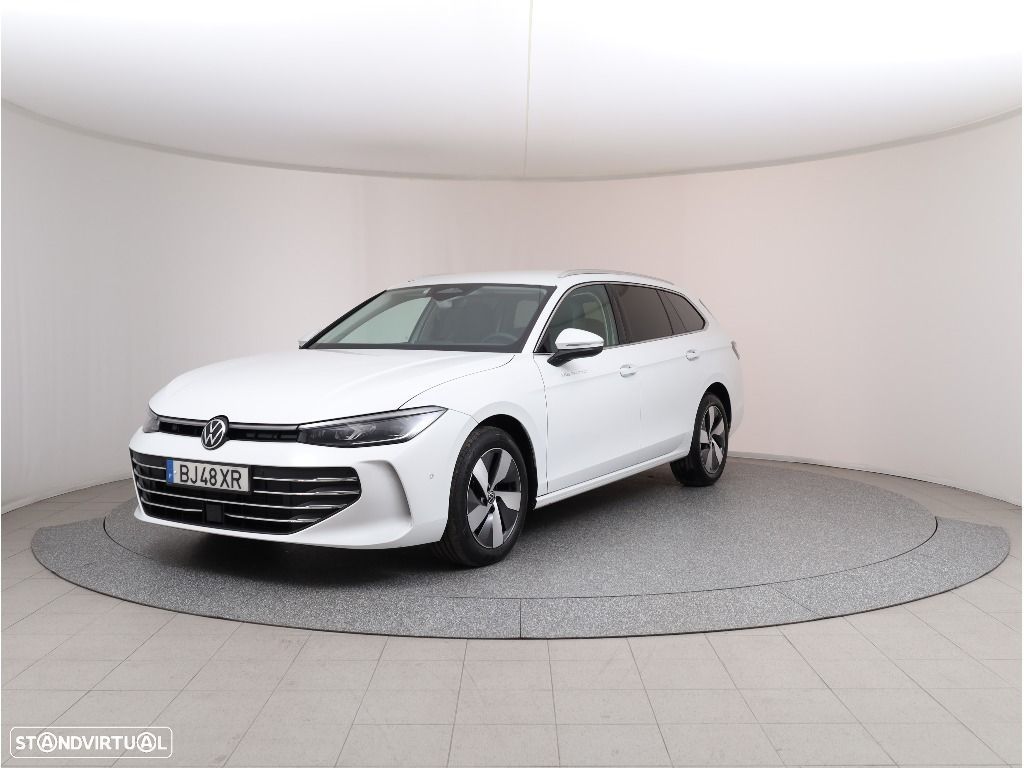 VW Passat Variant 2.0 TDi Business DSG - 1