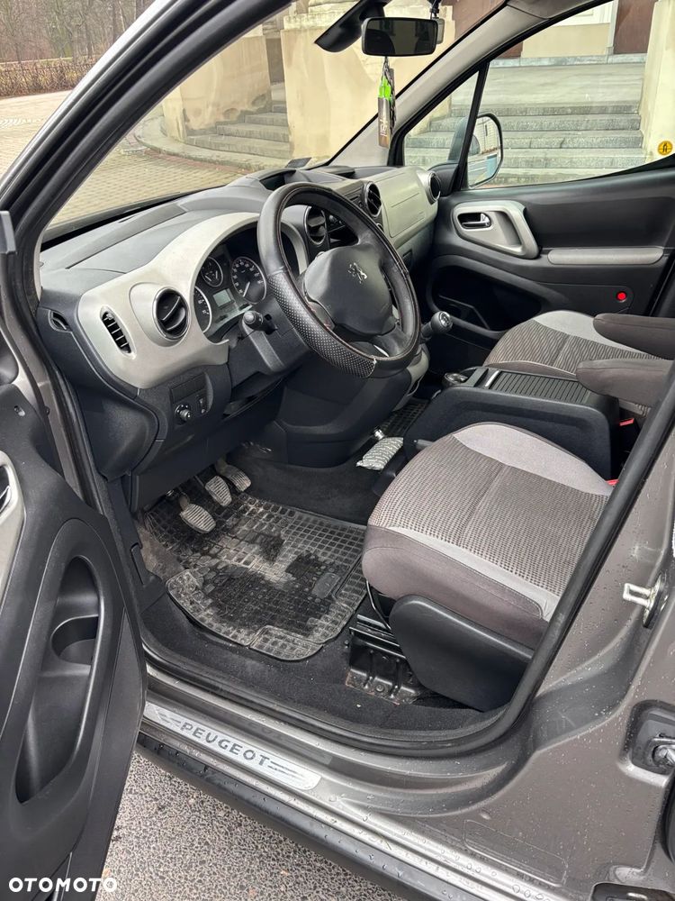 Peugeot Partner - 11