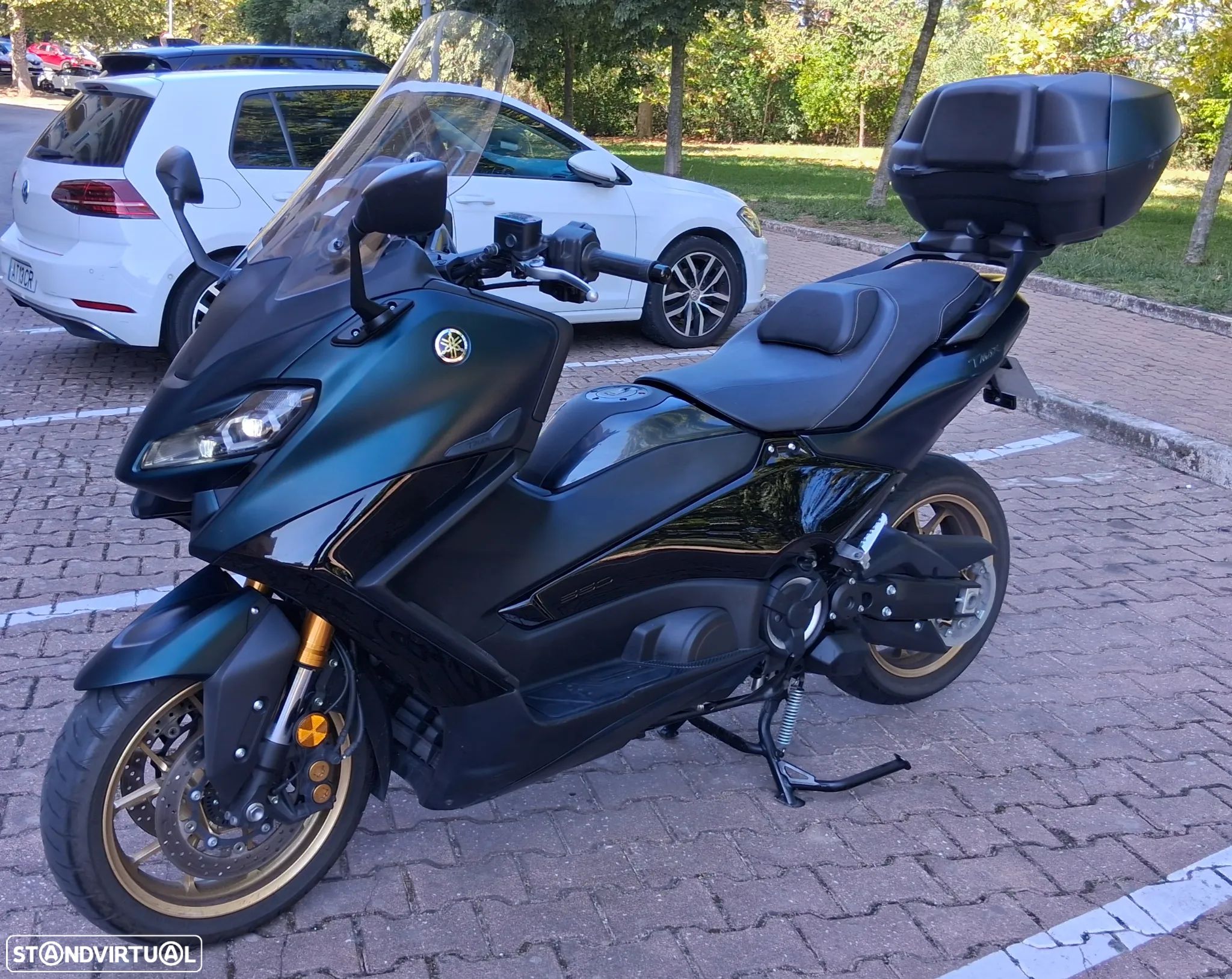 Yamaha TMAX Tech Max - 1