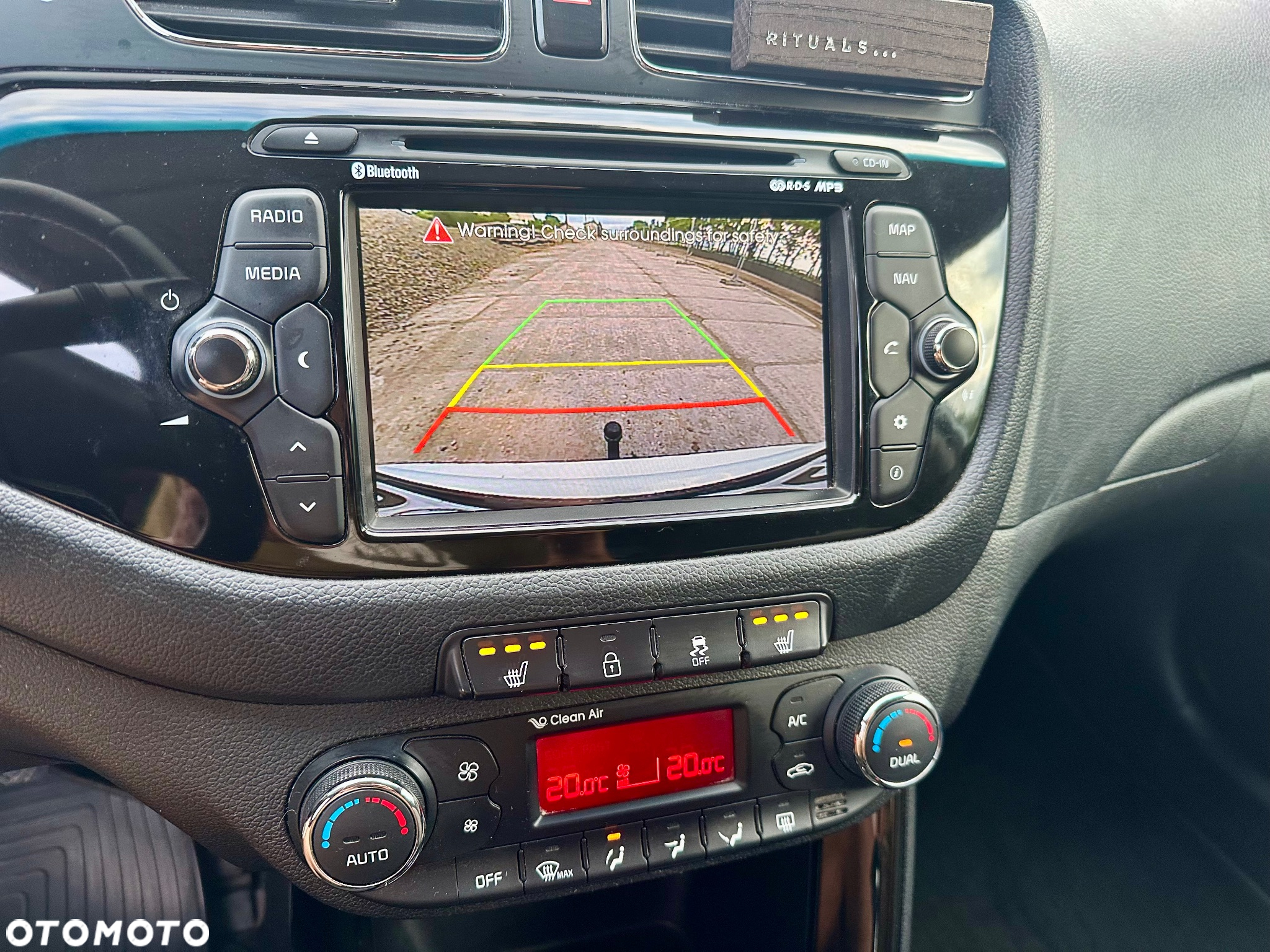 Kia Ceed 1.6 GDI ISG SW Platinum Edition - 10