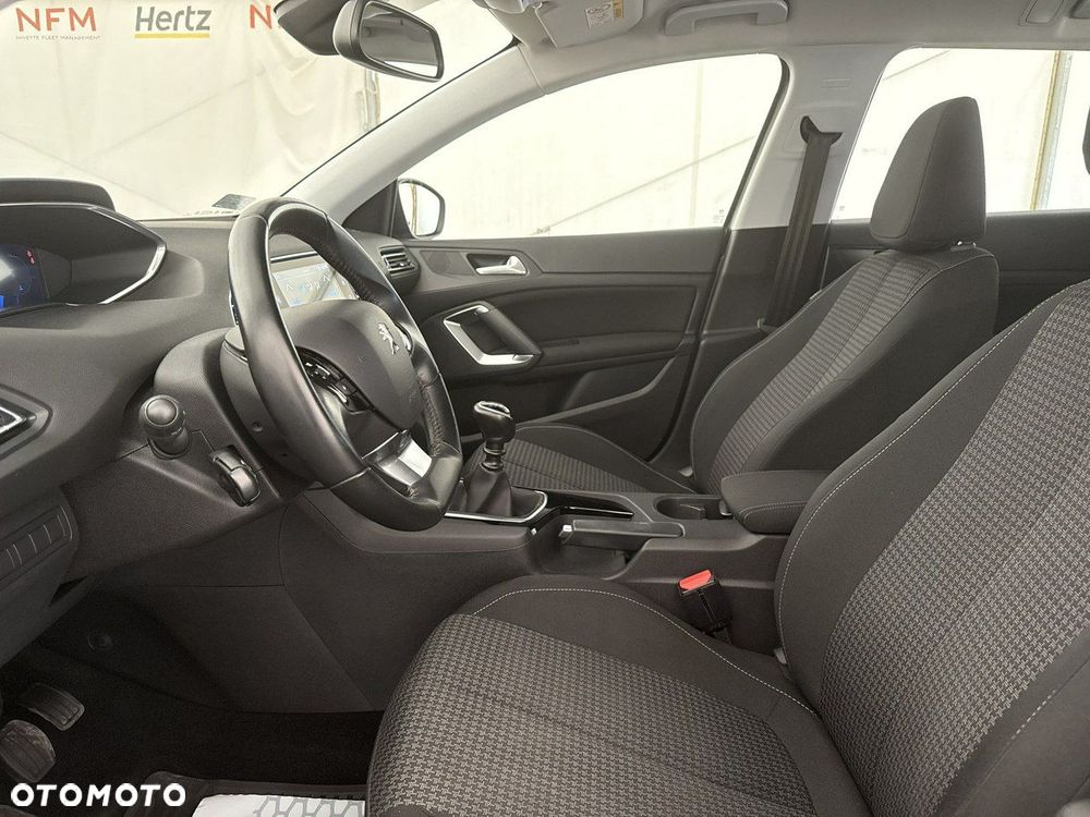 Peugeot 308 - 13
