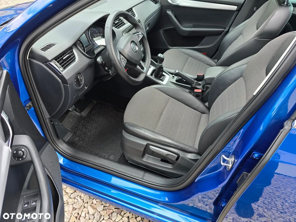 Skoda Octavia 2.0 TDI Drive - 12