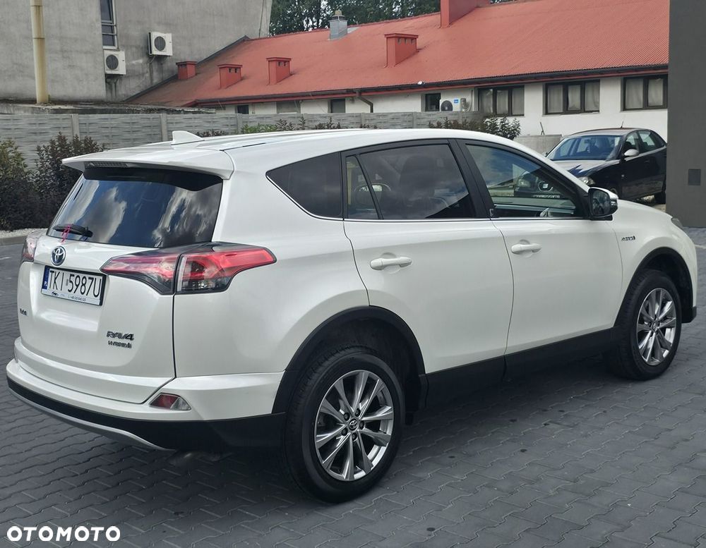 Toyota RAV4 - 3