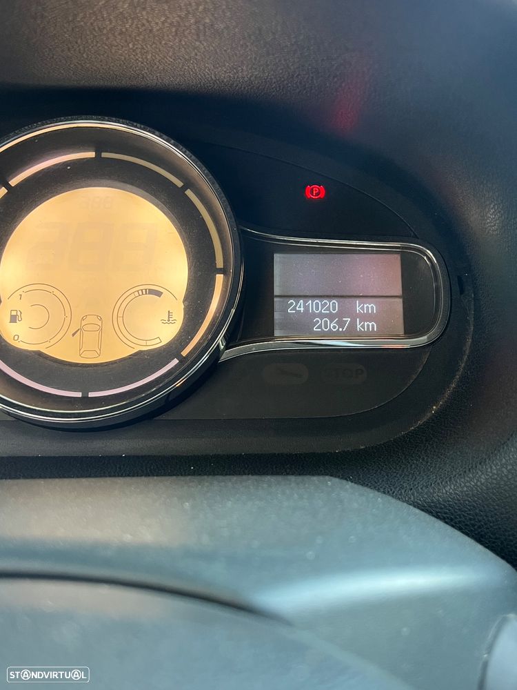 Renault Mégane Sport Tourer dCi 90 FAP Paris - 5