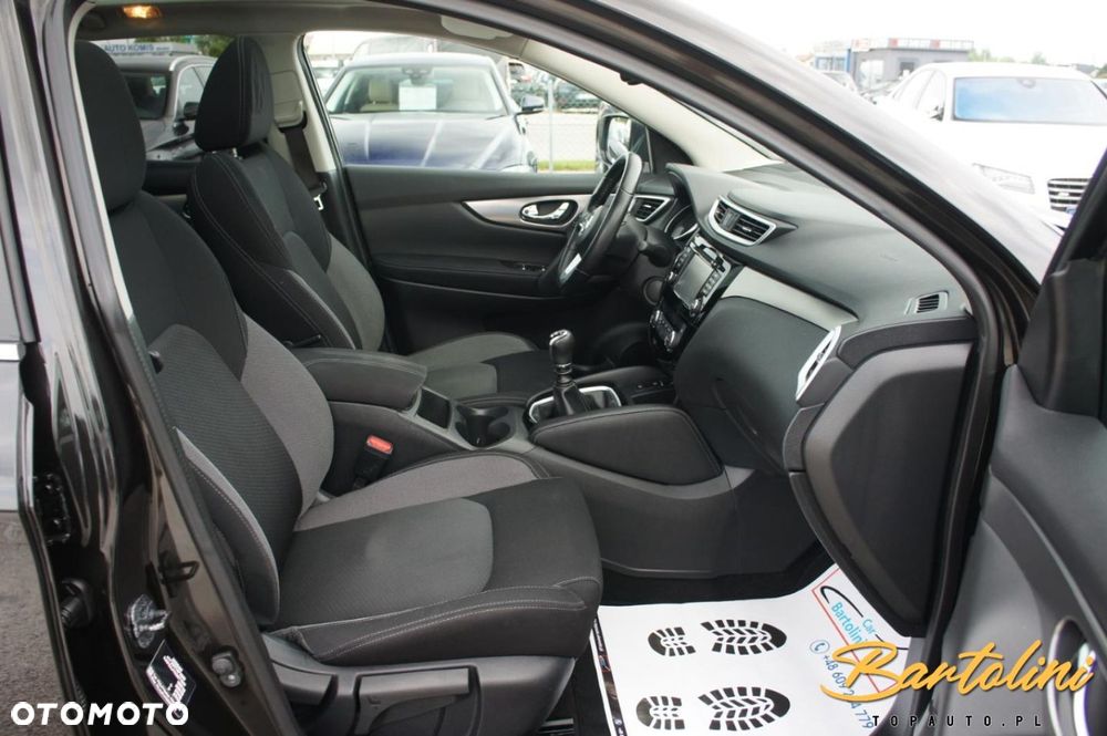 Nissan Qashqai - 13