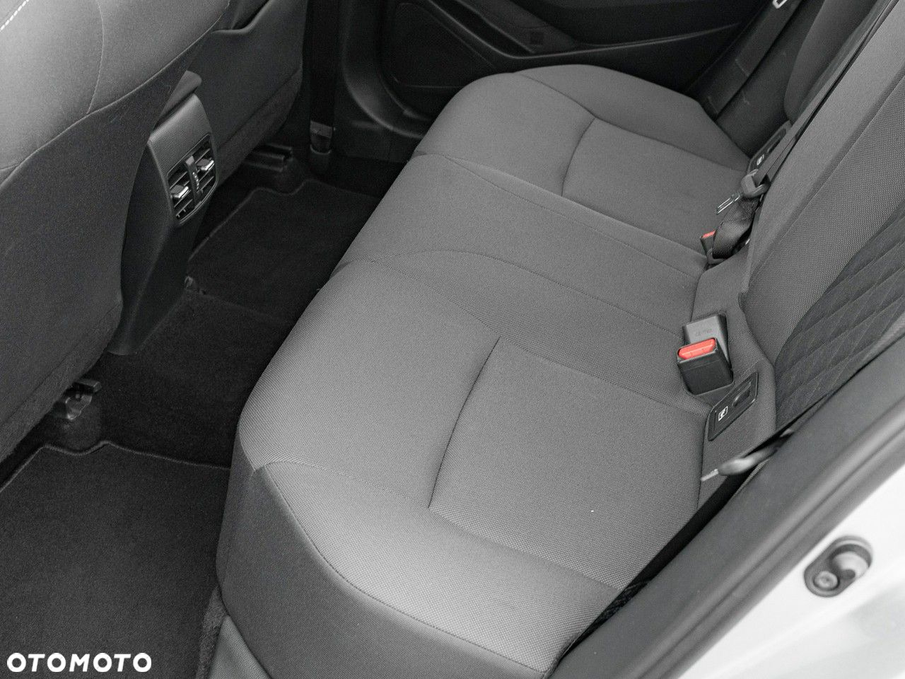 Toyota Corolla 1.5 Comfort - 27