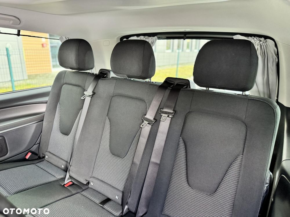 Mercedes-Benz Klasa V - 20